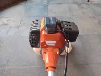 Foto 2 de Desmalezadora Marca Husqvarna Modelo No Tiene Usado En Buen Estado Original No Acc PecheraProtectorCabezal Sin Nylom