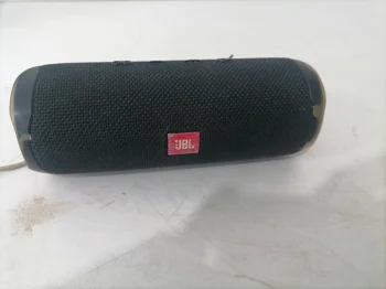 Foto 2 de Speaker Potencia Watts 20 Marca Jbl Sin Control Modelo Flip5 Nro Usado Con Desgaste Sin Caja Acc No Tiene