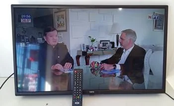 Foto 2 de Televisor Led Convencional De 32 '' Marca Tokyo Modelo Tvtoksf32led-N Usado En Buen Estado Con Control Sin Caja Acc S/ Patita