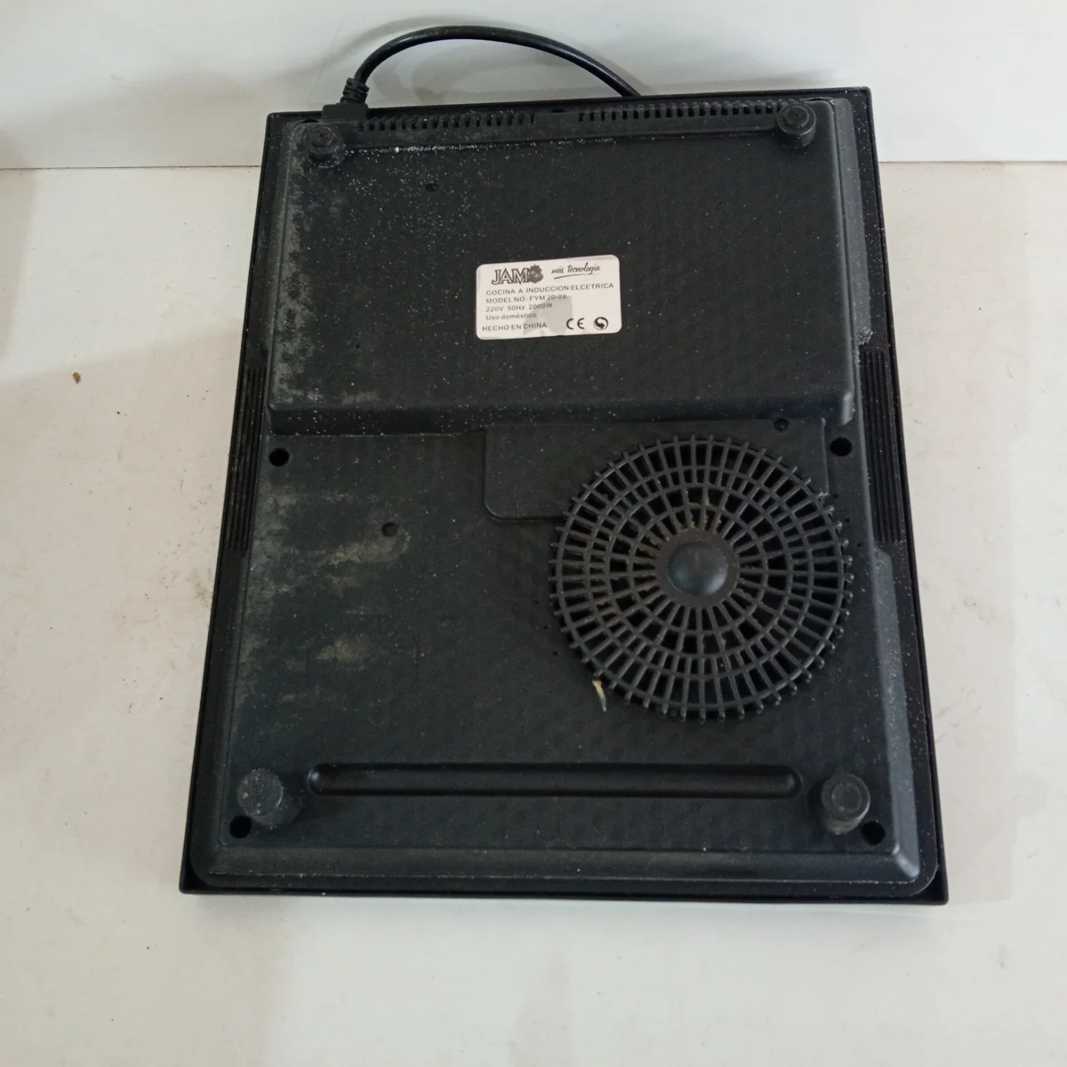 Foto 2 de Cocina Electrica Tipo Inducción Marca Jam Modelo Fym 20-28 Usado En Buen Estado Acc Semi Nuevo Caja