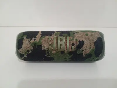 Speaker Potencia Watts No Tiene Marca Jbl Sin Control Modelo Flip6 Usado En Buen Estado Sin Caja Acc No Tiene