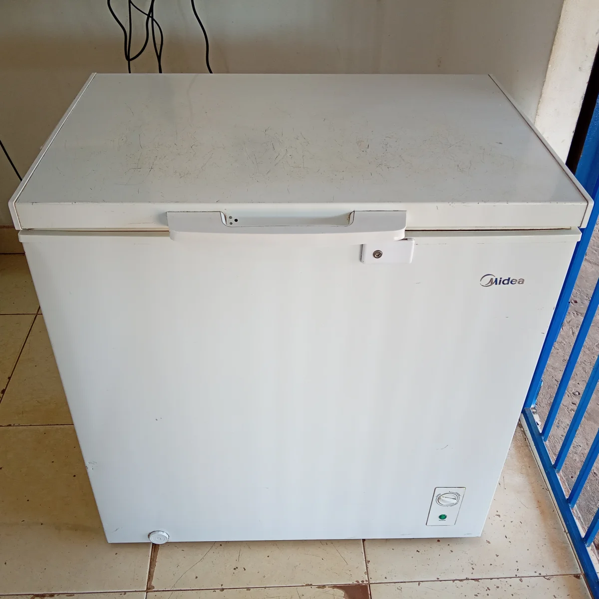 Congeladora / Frezzer Marca Midea Litros 200 Modelo Mdrc280fzg01 Usado En Buen Estado Acc No Tiene