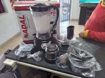 Multiprocesador 2 Velocidades Marca Nadal Modelo Pdan2023 Usado En Buen Estado Acc 1 Jarra De Plastico1 PicadorEn Caja