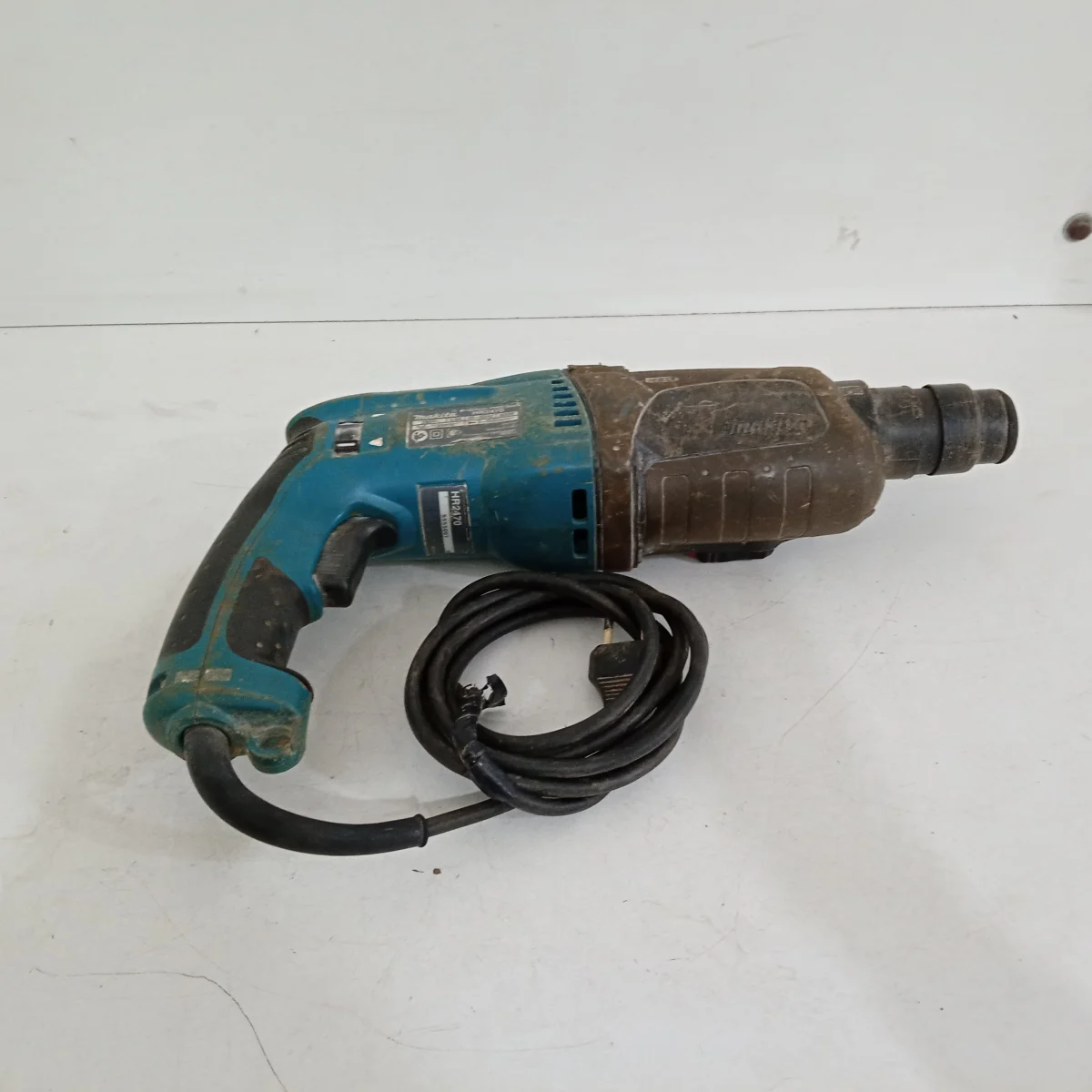 Foto 3 de Taladro Marca Makita Modelo Hr 2470 Usado En Buen Estado Acc No Tiene