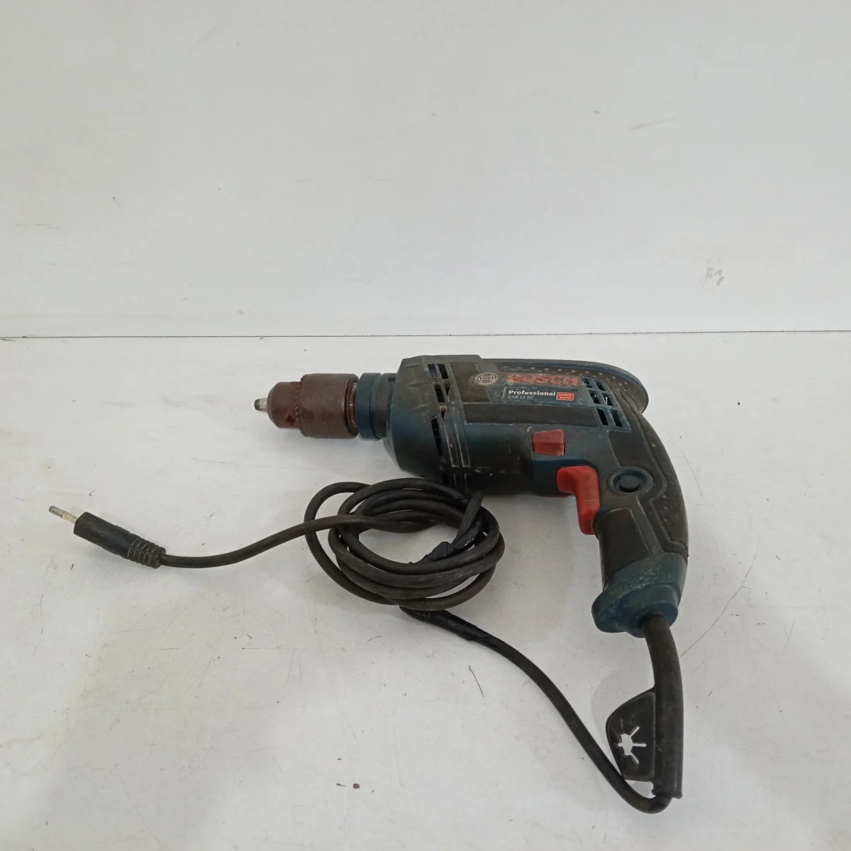 Foto 2 de Taladro Marca Bosch Modelo Gsb13re Usado Con Desgaste Acc No Tiene