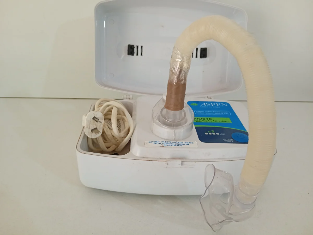 Foto 2 de Nebulizador Marca Aspen Modelo Nu610 Usado En Buen Estado Acc No Tiene