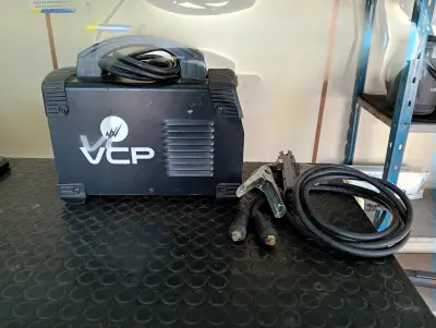 Soldador Marca Vcp Modelo Mma200 Usado En Buen Estado Acc Par De Pinzas