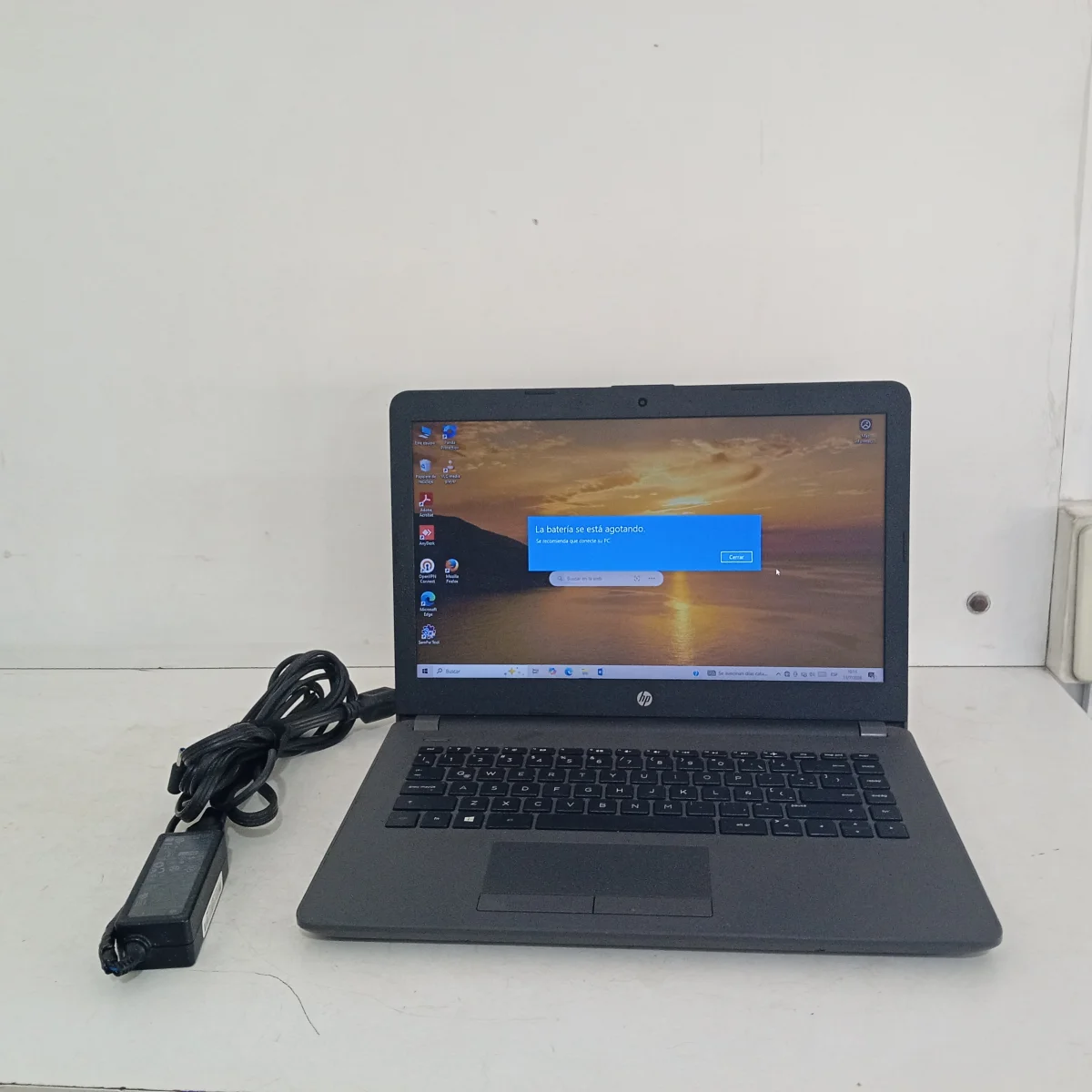Notebook Marca Hp Modelo Hp 245 G6 Procesador Amd 9a Memoria Ram 8 Gb Disco Duro 500 Gb Generacion No Tiene Acc No Tiene