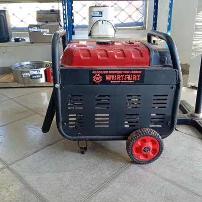 Generador Electrico Marca Wurtfurt Modelo Eg5500cl Usado En Buen Estado Potencia En Kva 5500 Acc Maniuja Y Rueda De Transporte