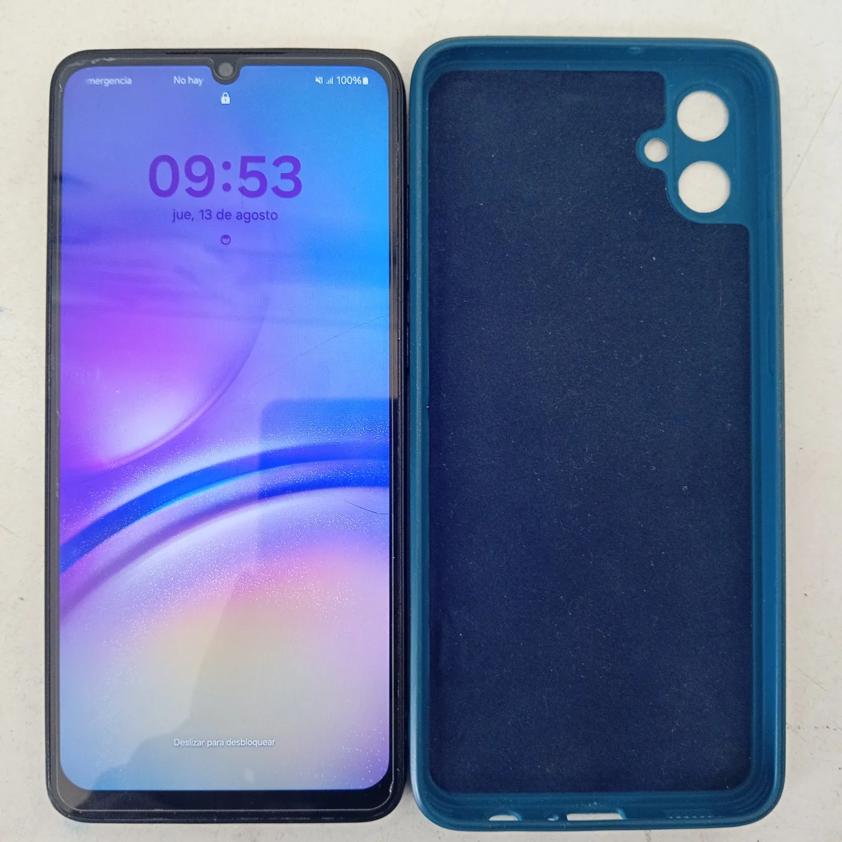 Celular Marca Samsung Modelo A05 Memoria Ram 4 Gb Almacenamiento Interno 128 Gb Acc Protector De Silicona