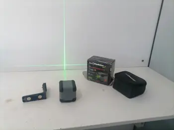 Nivel Laser Marca Gladiator Modelo Nl830 Nro Con Caja Con No Tiene Acc 2pila1pedestal Iman