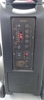 Foto 3 de Caja De Sonido Amplificada Marca Mox Modelo Mo-S1501 Con Control Usado En Buen Estado Acc Con CargadorMicrofonoControl