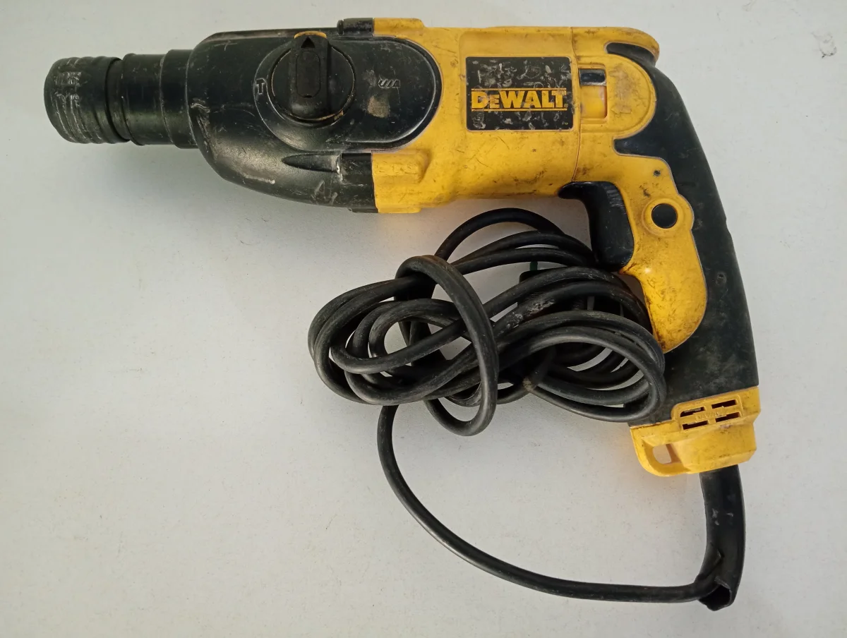 Taladro Marca Dewalt Modelo D2501 Usado En Buen Estado Acc No Tiene