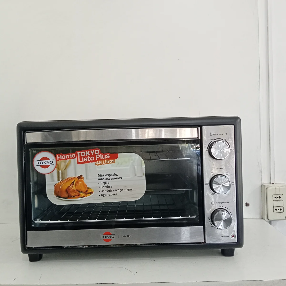 Horno Marca Tokyo Litros 46 Modelo Edthelistop Usado En Buen Estado Acc 2 Parrilla1 AsaderaLuz Interna