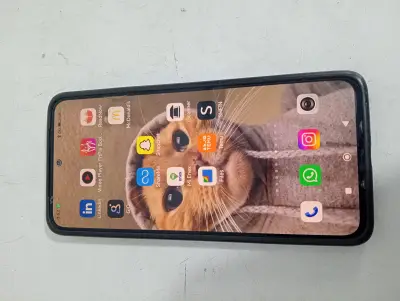 Celular Marca Xiaomi Modelo Redmi Note 14 Memoria Ram 6 Gb Almacenamiento Interno 128 Gb Acc Con Case Color Negro