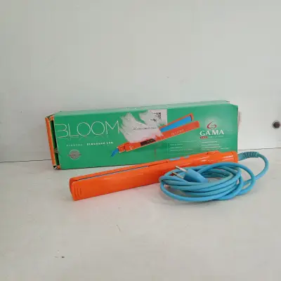 Planchita Para Cabello Marca Gama Modelo Elegance Led Bloom Usado En Buen Estado Acc No Tiene