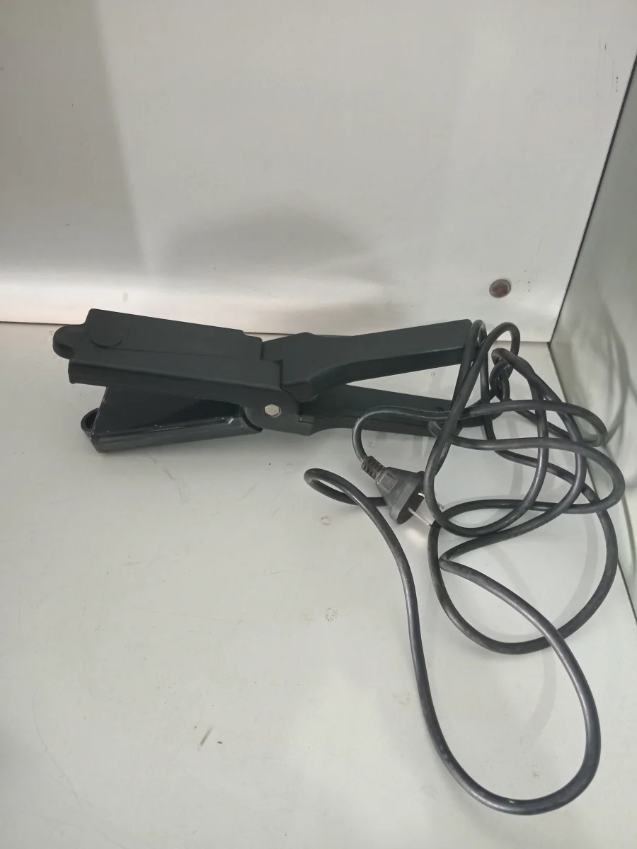 Foto 2 de Planchita Para Cabello Marca Gama Modelo 110 Std Usado En Buen Estado Acc No Tiene