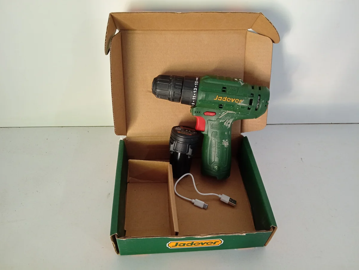 Foto 3 de Taladro Marca Jadever Modelo Jdcds510 Usado En Buen Estado Acc Cable Tipo C