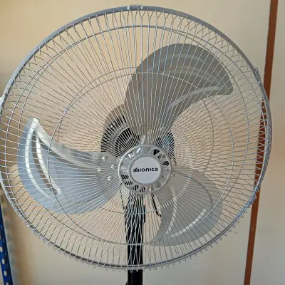 Ventilador 3 Velocidades Marca Bionica Modelo Rl150778 Usado En Buen Estado Acc Cab. Cte.