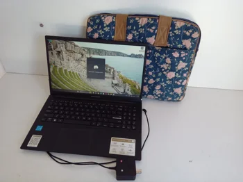 Notebook Marca Asus Modelo E1504g Procesador Core I3 Memoria Ram 8 Gb Disco Duro 119 Gb Generacion 305 Acc No Tiene