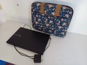 Foto 2 de Notebook Marca Asus Modelo E1504g Procesador Core I3 Memoria Ram 8 Gb Disco Duro 119 Gb Generacion 305 Acc No Tiene