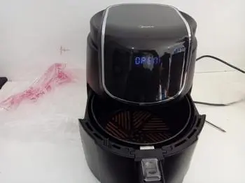 Fritadora Marca Midea Modelo Mnf-Cn40d2 Nuevo Sin Uso Acc No Tiene