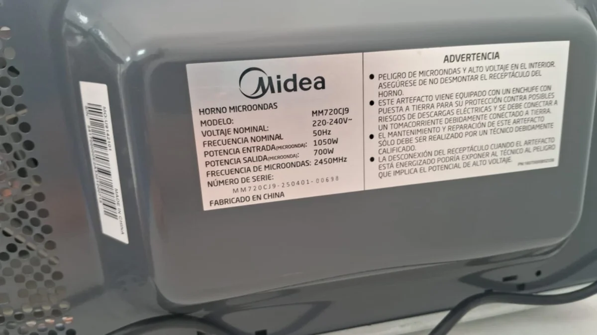 Foto 3 de Microondas Marca Midea Modelo Mm720cj9 Usado En Buen Estado Acc No Tiene