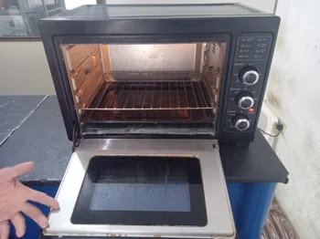 Foto 2 de Horno Marca Midea Litros 38 Modelo Mc38ege Usado En Buen Estado Acc Parrilla Bandeja Luz Interna