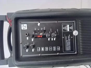 Parlante Portatil Marca Megastar Modelo 12inch Acc Cargador
