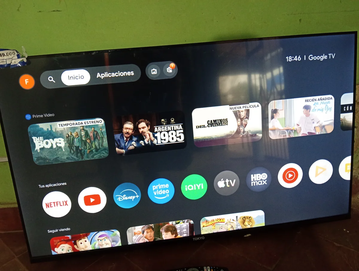 Televisor Led Smart De 43 '' Marca Tokyo Modelo Tvtokff43gtv Con Control Usado En Buen Estado Acc No Tiene