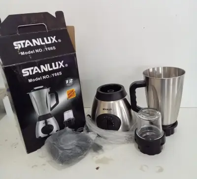Licuadora Marca Stanlux Modelo Y66s Velocidades Usado En Buen Estado Acc Con PicadoraTapaJarra De 1.5 Lts De Acero Inox