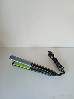 Planchita Para Cabello Marca Remigton Modelo S12a Usado En Buen Estado Acc Con Regulador De Temperatura