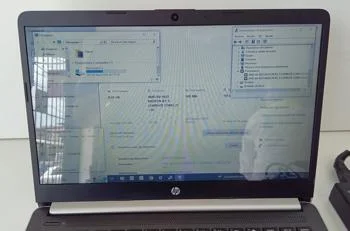 Foto 3 de Notebook Marca Hp Modelo 14-Dk0002dx Procesador Amd A9 Memoria Ram 8 Gb Disco Duro 160 Gb Generacion 9 Acc WebcamWifi HdmiPuerto Tipo C