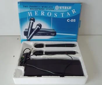 Microfono Marca Wvngr Modelo C-05 Usado En Buen Estado Acc Par De MicrofonosRecpetora C/ Dos AntenasEntrada De UxCable Plus