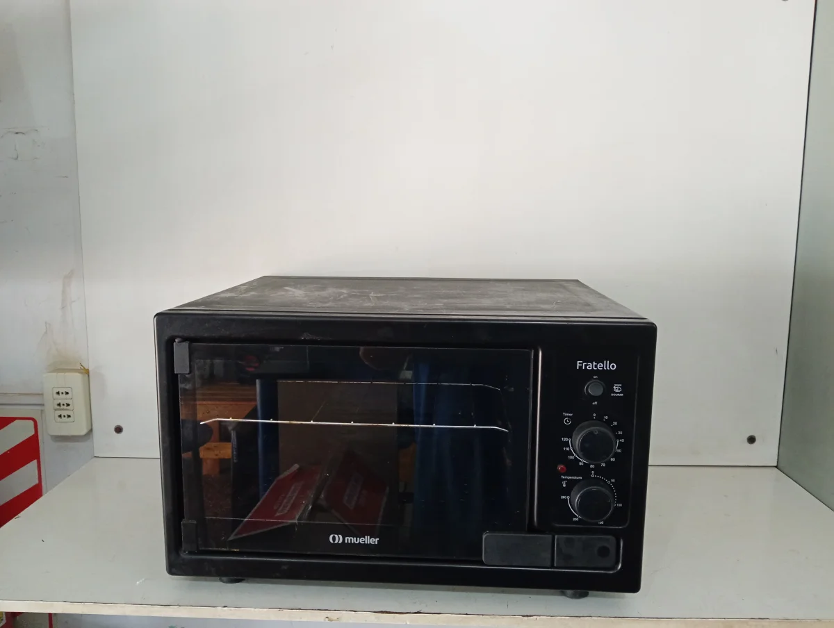 Horno Marca Mueller Litros 44 Modelo Fratello Usado En Buen Estado Acc Rejilla