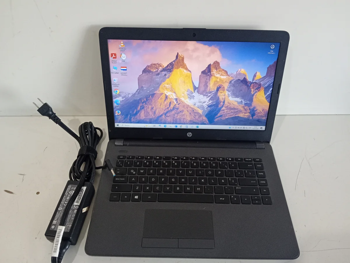 Notebook Marca Hp Modelo Hp 245 G6 Procesador Amd 9a Memoria Ram 8 Gb Disco Duro 500 Gb Generacion No Tiene Acc No Tiene