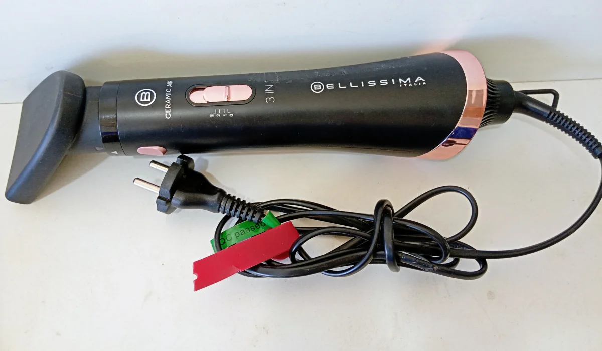 Foto 3 de Secador De Pelo Marca Bellissima Modelo S4201 Usado En Buen Estado Acc Pico DifusorOnduladorCepillo