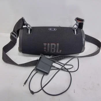 Speaker Potencia Watts No Tiene Marca Jbl Sin Control Modelo Xtreme 3 Sin Caja Acc Cinta ColganteCargador