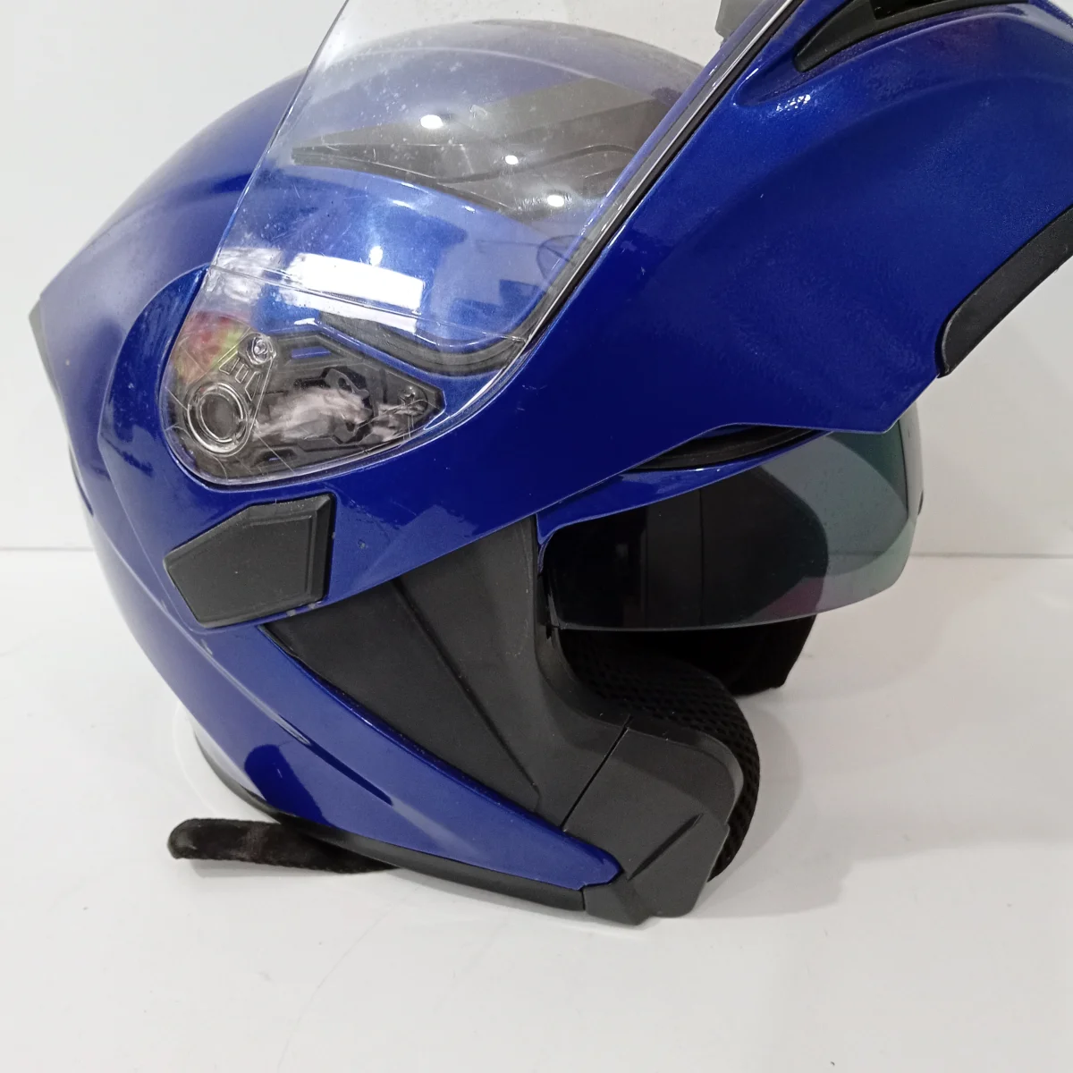 Foto 3 de Casco P/ Moto Marca Mat Suma Modelo No Tiene Usado En Buen Estado Acc Color Azul