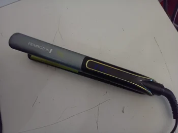Planchita Para Cabello Marca Remigton Modelo S12a Usado Con Desgaste Acc No Tiene