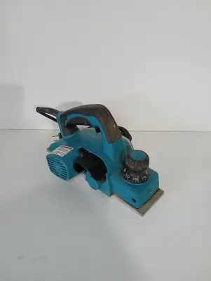Cepilladora De Madera Marca Makita Modelo Kp0800 Usado Con Desgaste Acc No Tiene
