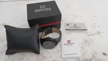 Foto 3 de Reloj Para Caballero Marca Naviforce Modelo No Tiene Usado En Buen Estado Acc Malla De Cuero