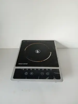 Cocina Electrica Tipo Vitroceramica Marca Megastar Modelo Er60b Usado En Buen Estado Acc No Tiene