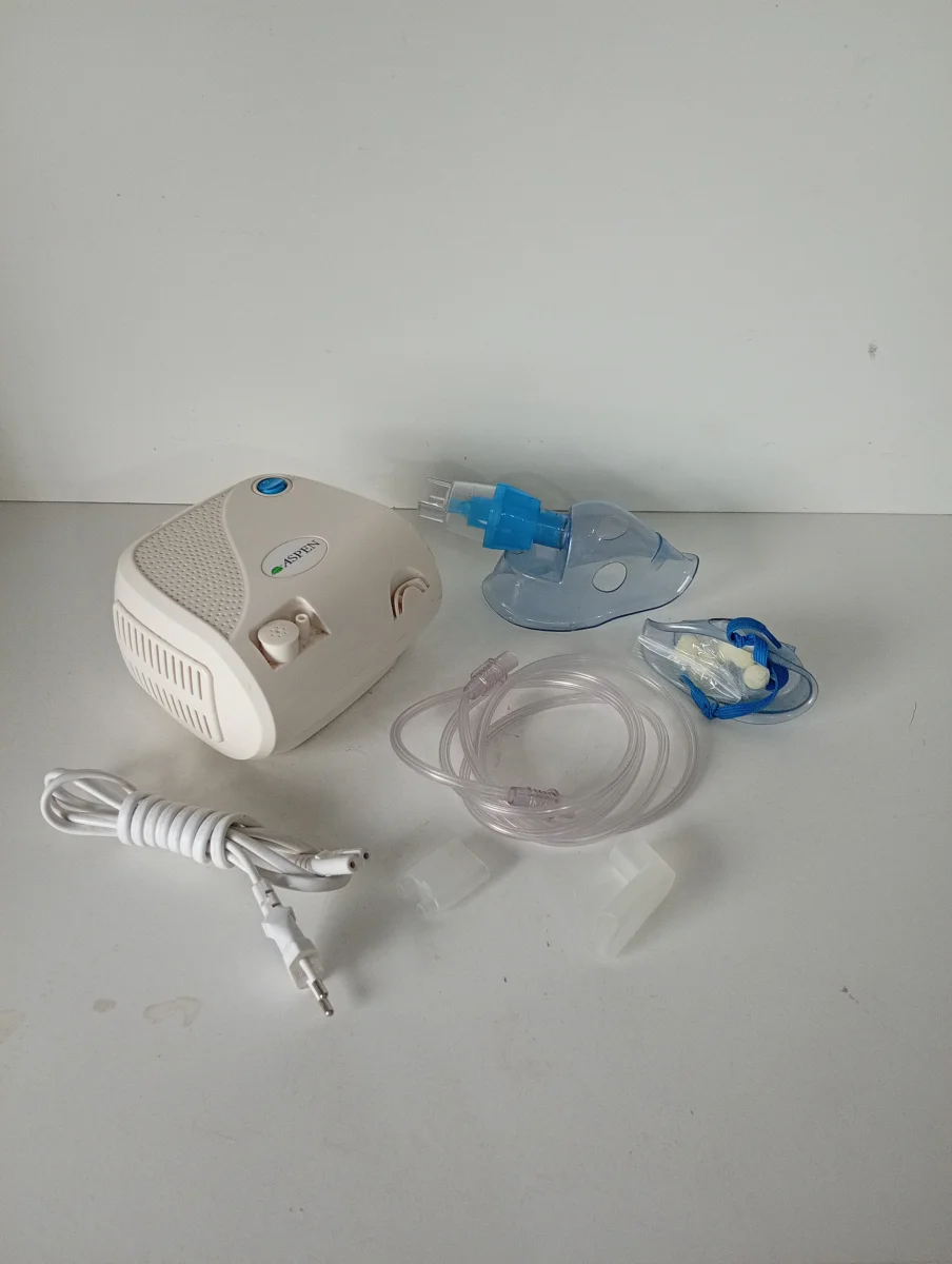 Foto 2 de Nebulizador Marca Aspen Modelo Br-Cn116 Usado En Buen Estado Acc Manguera 2 Mascarillas