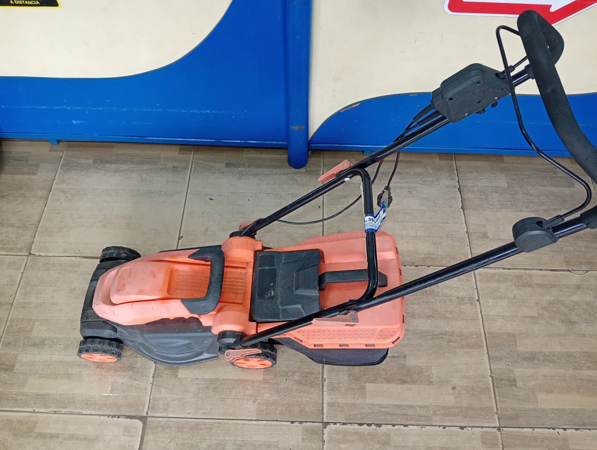 Cortadora De Cesped Marca No Tiene Modelo No Tiene Usado Con Desgaste Acc Bolsa De Residuo