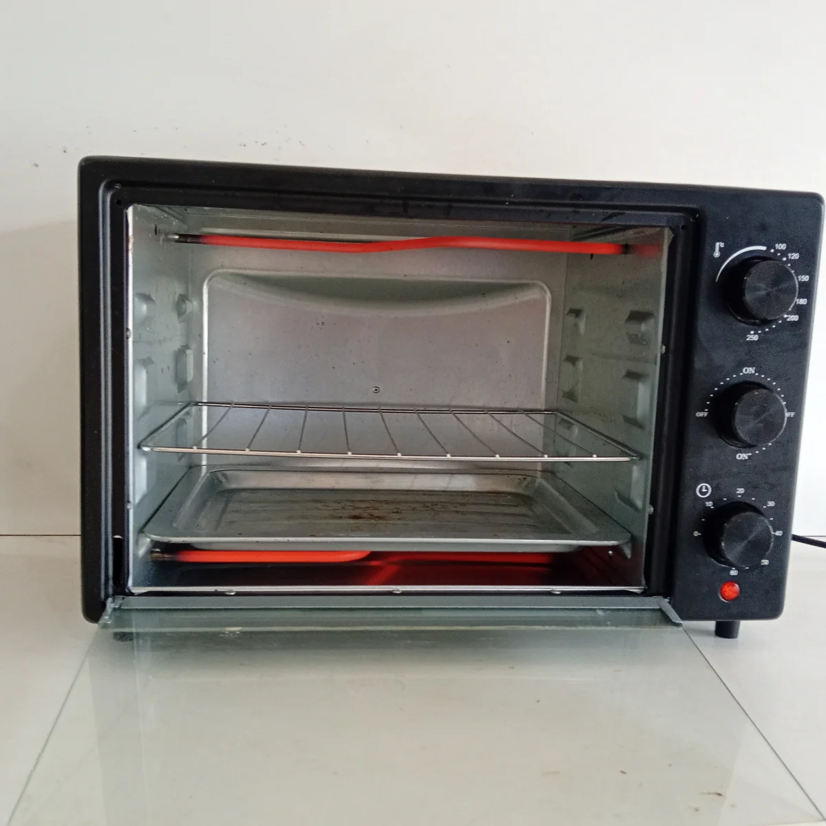 Foto 3 de Horno Marca Og Litros 16 Modelo Sin Modelo Usado En Buen Estado Acc Parrilla