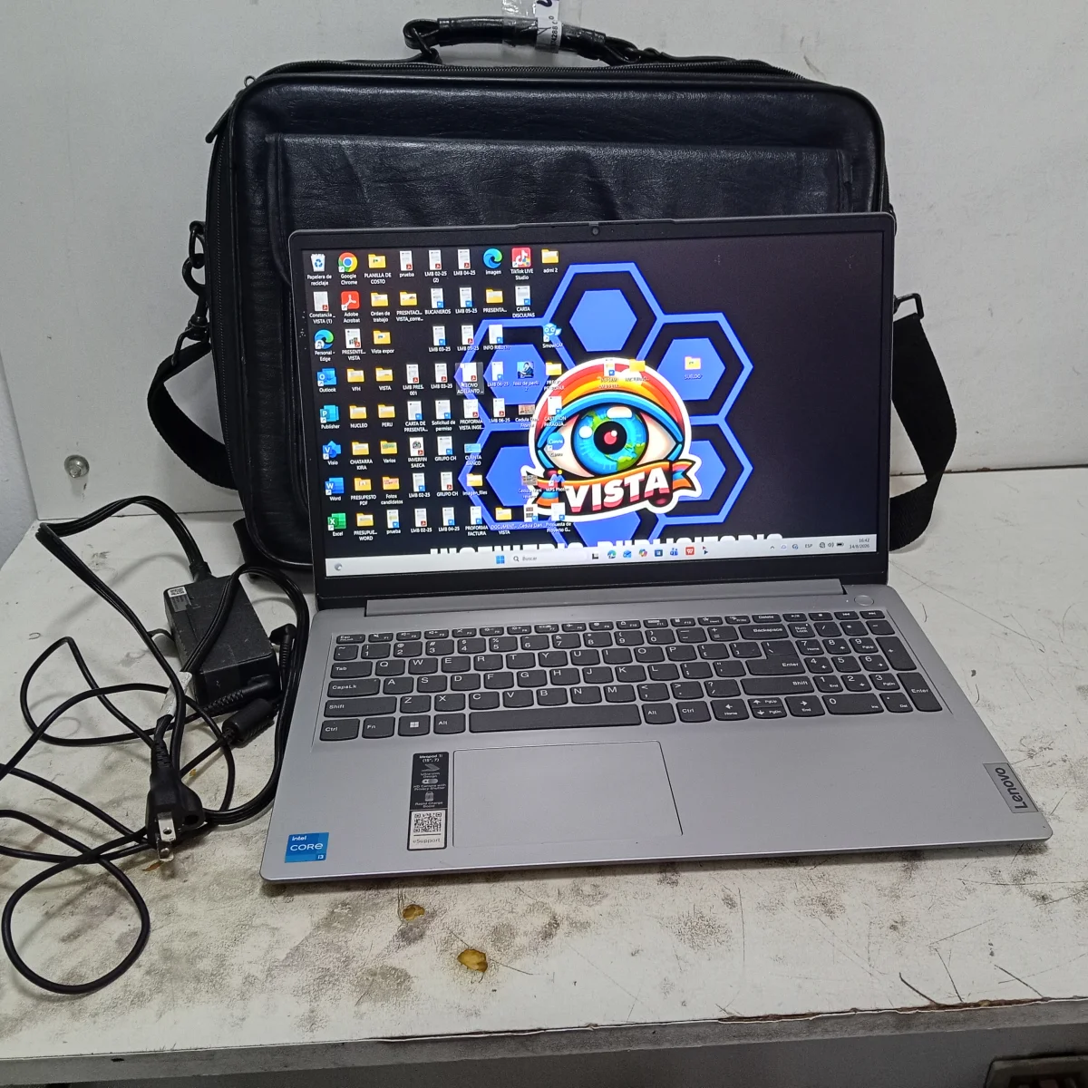 Notebook Marca Lenovo Modelo Ideapad115iau7 Procesador Intel Core Memoria Ram 8 Gb Disco Duro 236 Gb Generacion 12 Acc Cable Cte Con Transformador