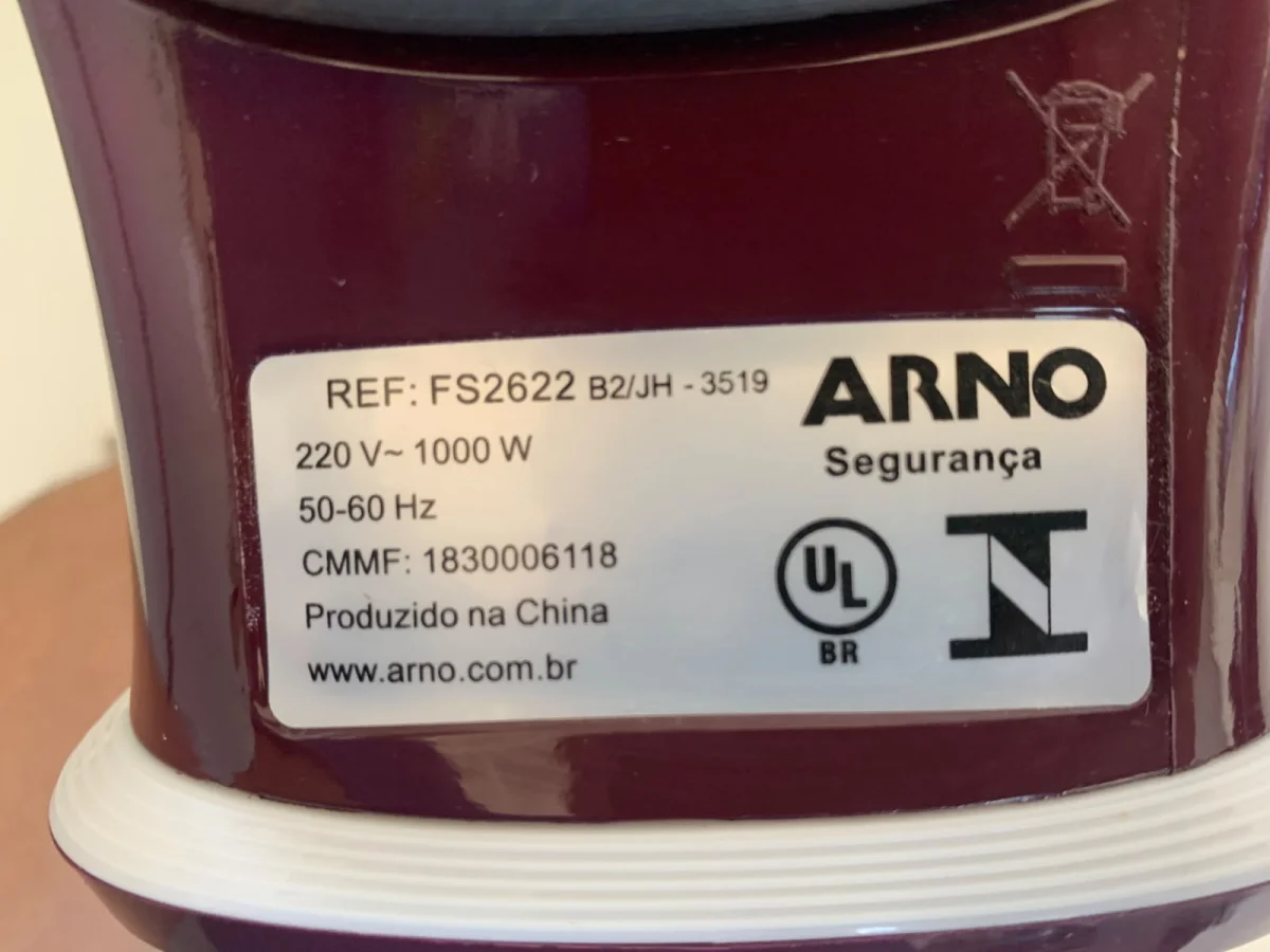 Foto 3 de Plancha Electrica Marca Arno Modelo B2-2200 Usado En Buen Estado Acc En Caja Manual
