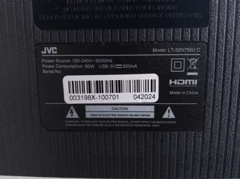 Foto 2 de Televisor Led Smart De 32 '' Marca Jvc Modelo Lt-32n750u C Con Control Usado En Buen Estado Acc Par De Patitas