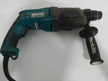 Foto 2 de Taladro Marca Makita Modelo Hr2470 Usado En Buen Estado Acc Mango